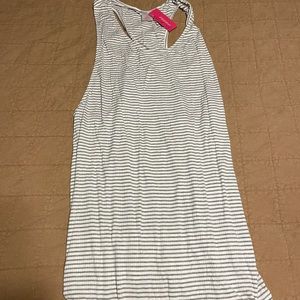 Size XL swim cover up. Never worn. Still has tags on it.